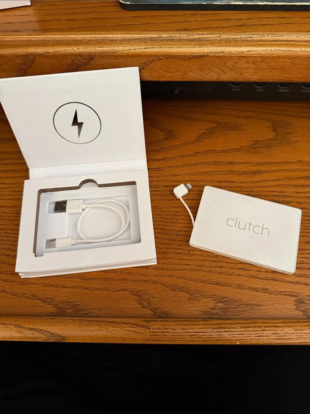 Pro Wireless Charger - White